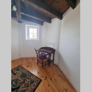 Apartment Exceptionnel 4 Etoiles Hyper Centre 65 M2 Au 4eme Etage Sans Ascenseur Avec Une Tour Du 12eme Siecle