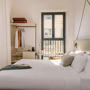 Yelo Jean Medecin Powered By Sonder Hotel Nice