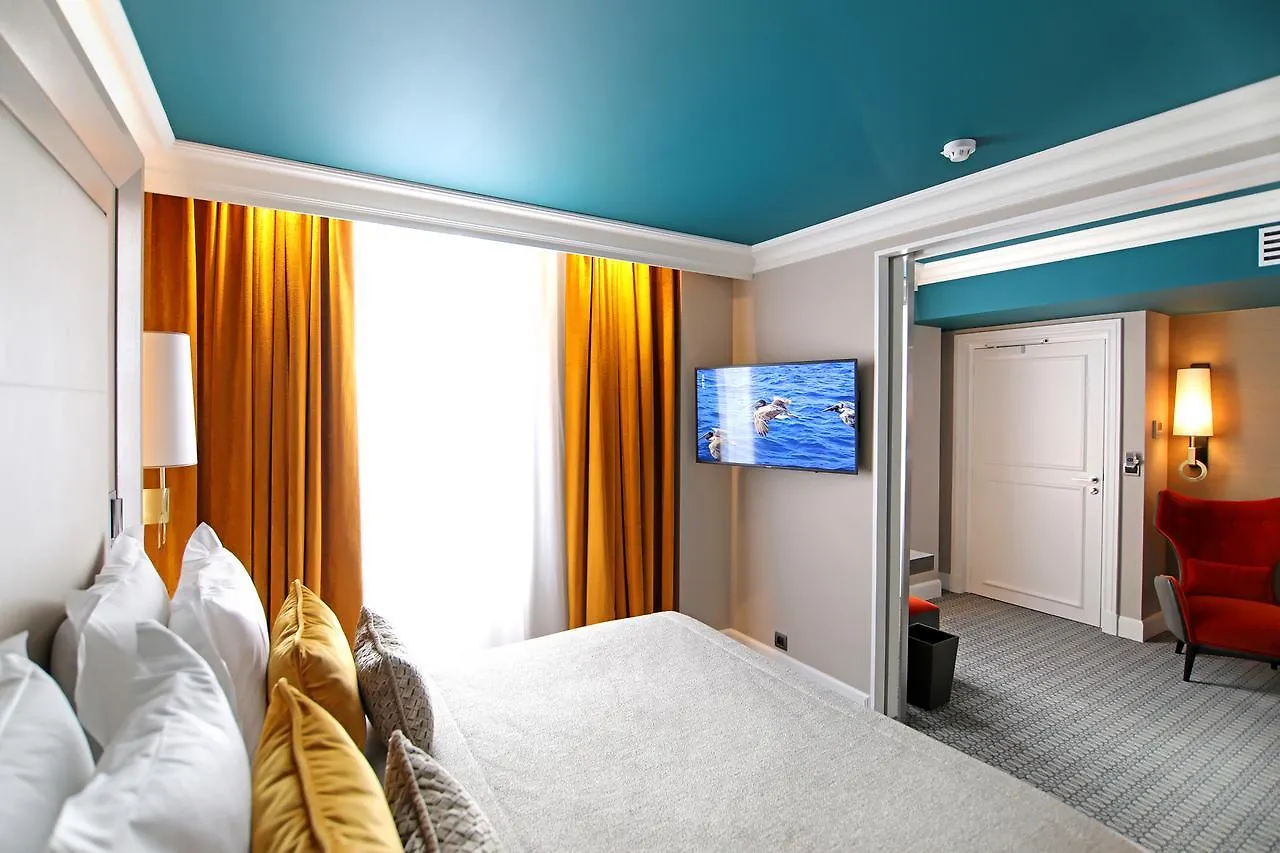 Hotel Alchimy Albi 4*,  France